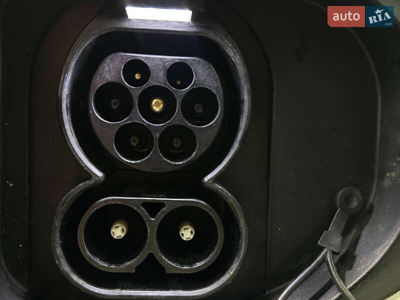 Внедорожник / Кроссовер Kia Niro 2021 в Львове