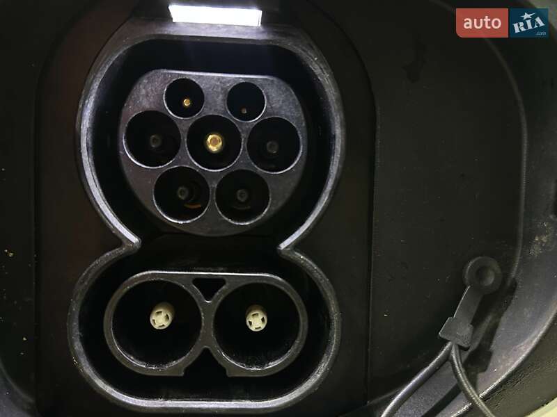 Внедорожник / Кроссовер Kia Niro 2021 в Львове