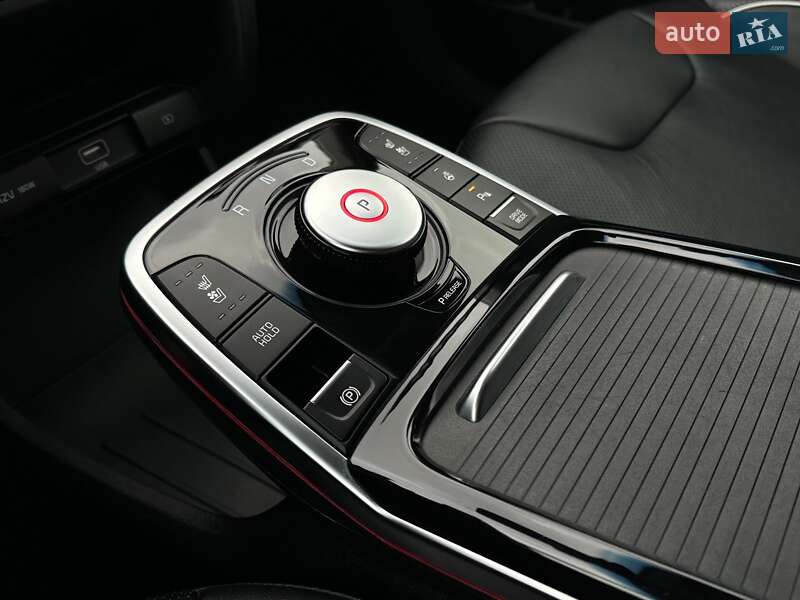 Внедорожник / Кроссовер Kia Niro 2021 в Львове