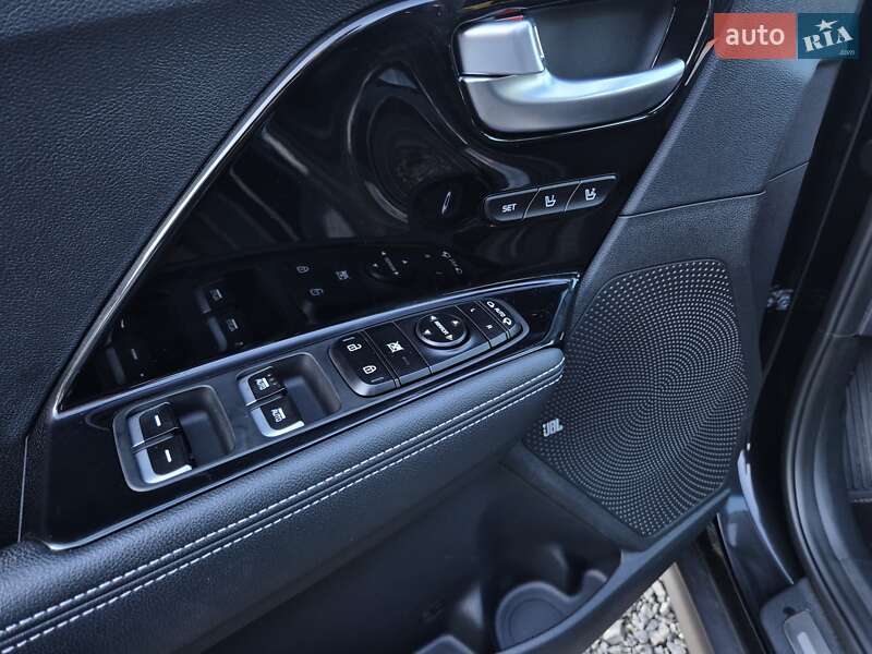 Внедорожник / Кроссовер Kia Niro 2020 в Луцке