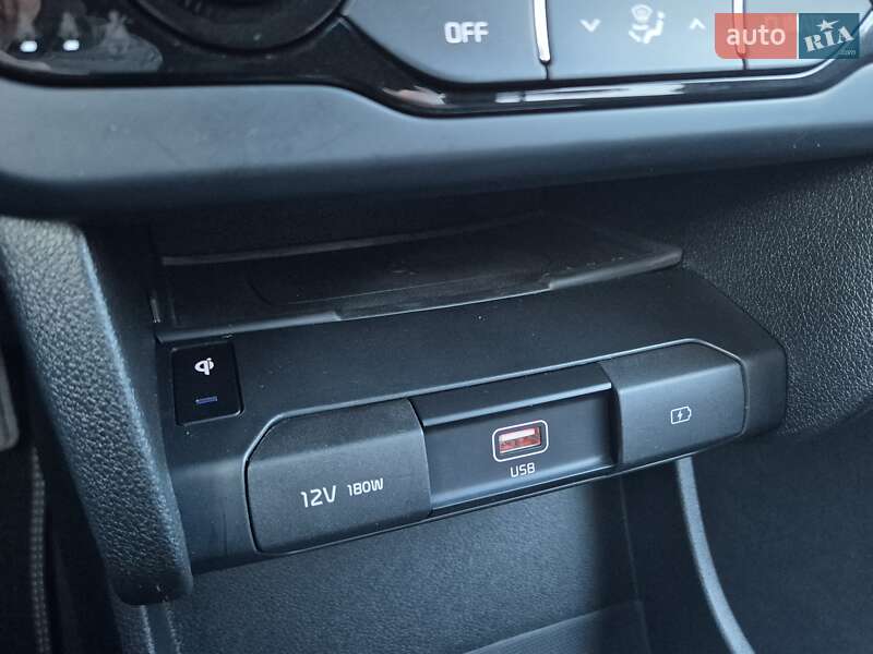 Внедорожник / Кроссовер Kia Niro 2020 в Луцке