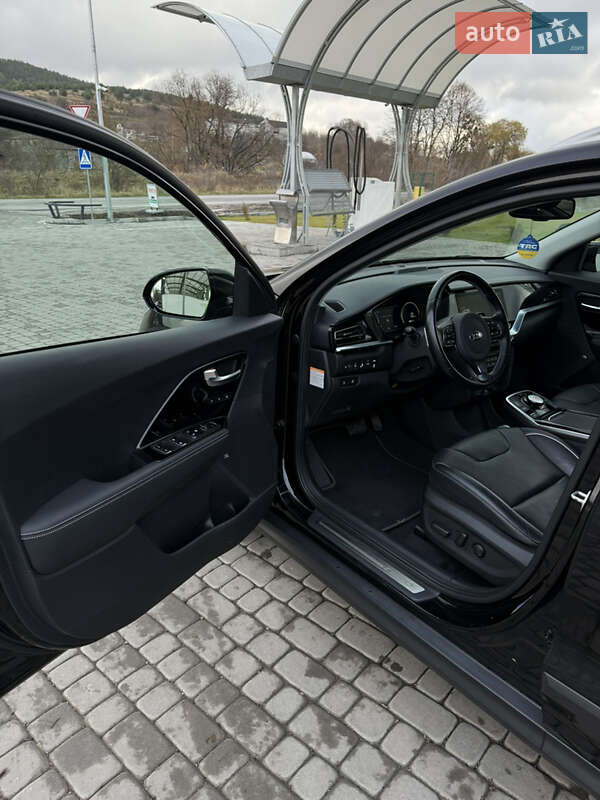 Позашляховик / Кросовер Kia Niro 2020 в Бережанах