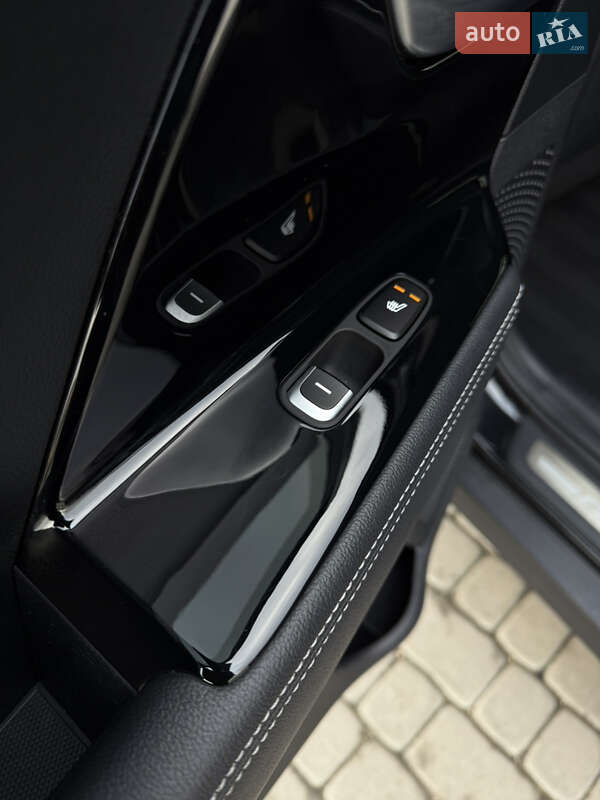 Позашляховик / Кросовер Kia Niro 2020 в Бережанах