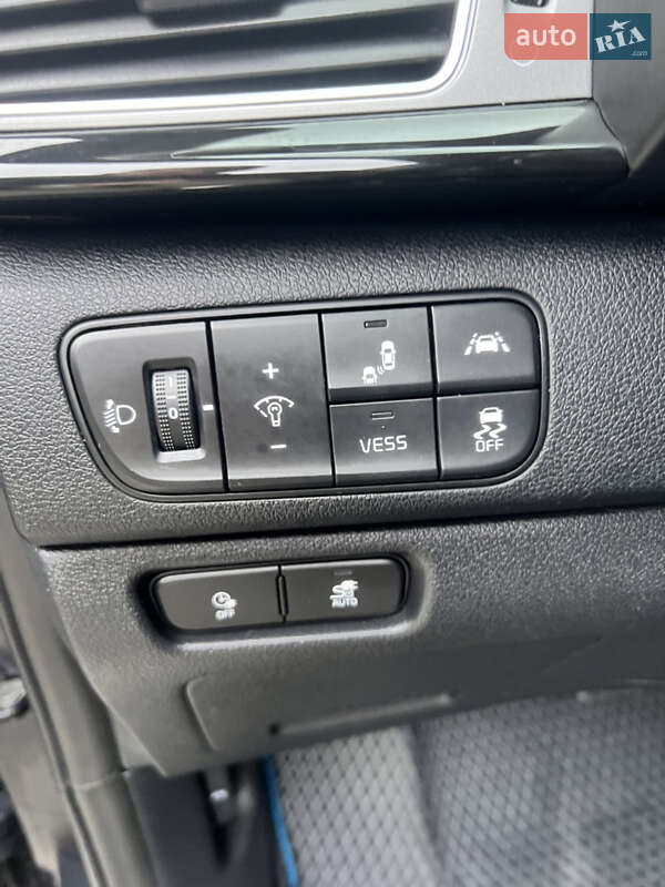 Внедорожник / Кроссовер Kia Niro 2019 в Тернополе