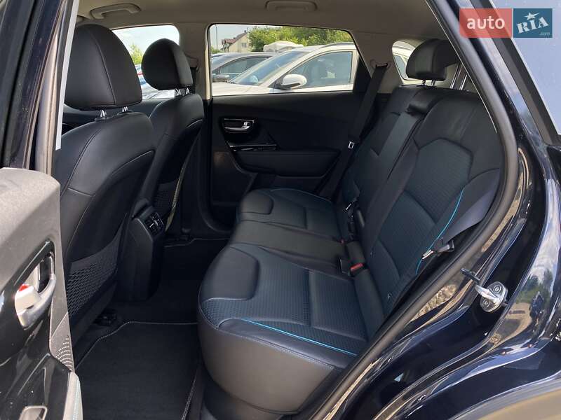 Позашляховик / Кросовер Kia Niro 2020 в Львові фото 59 Позашляховик / Кросовер Kia Niro 2020 в Львові