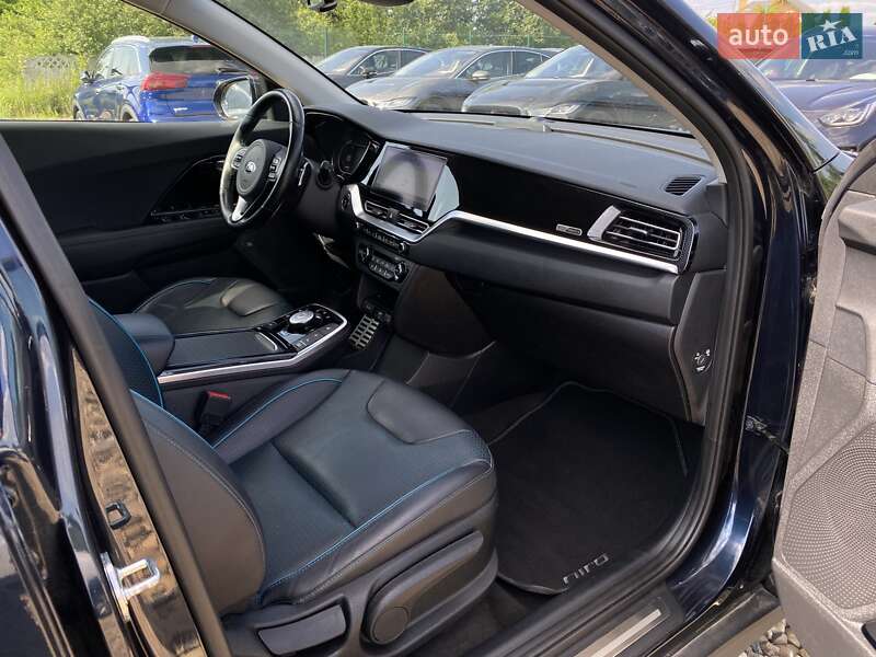 Позашляховик / Кросовер Kia Niro 2020 в Львові фото 65 Позашляховик / Кросовер Kia Niro 2020 в Львові