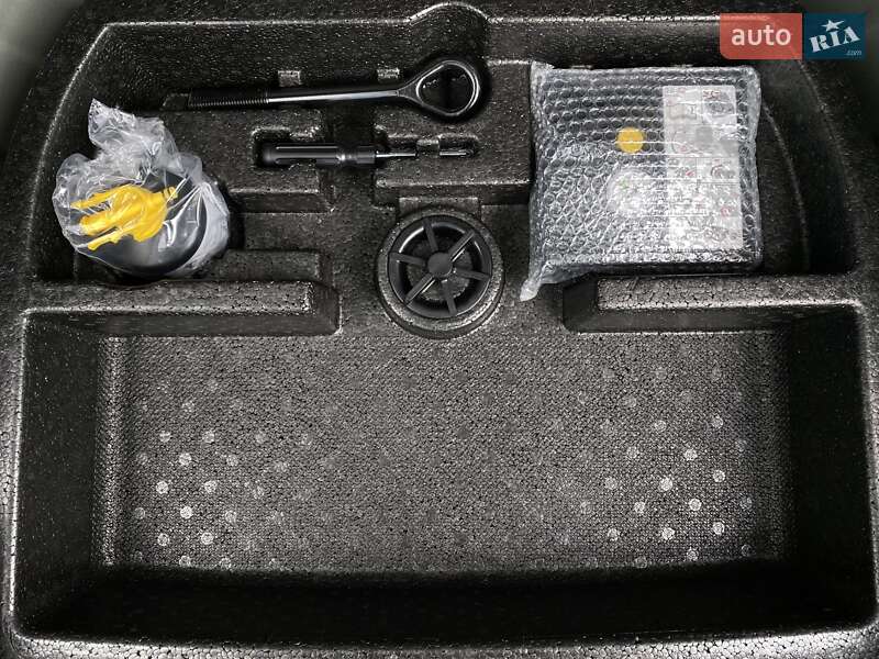 Внедорожник / Кроссовер Kia Niro 2020 в Львове фото 72 Внедорожник / Кроссовер Kia Niro 2020 в Львове