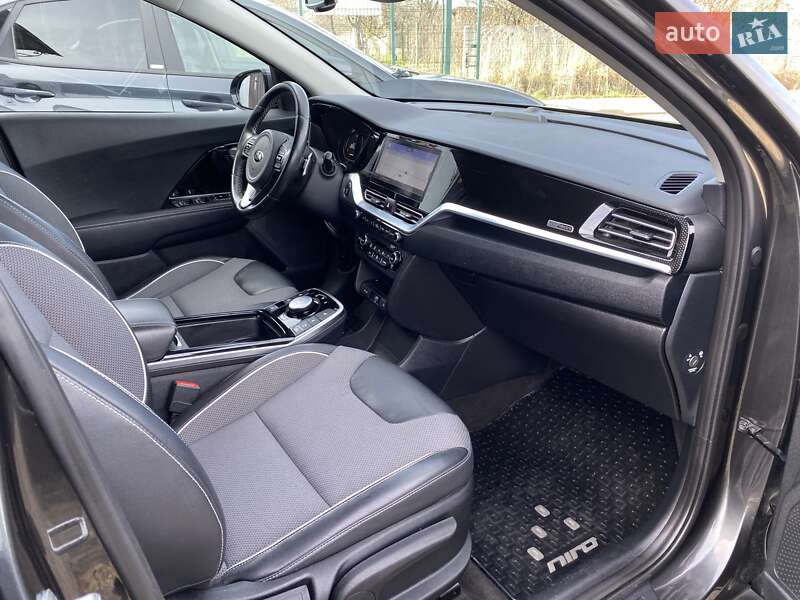 Внедорожник / Кроссовер Kia Niro 2020 в Львове фото 74 Внедорожник / Кроссовер Kia Niro 2020 в Львове