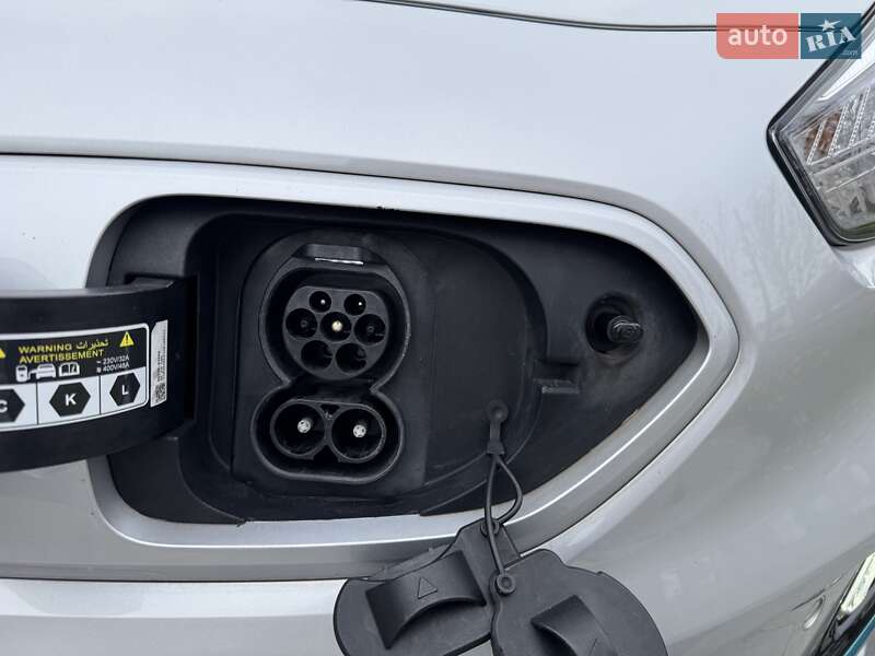 Внедорожник / Кроссовер Kia Niro 2021 в Днепре