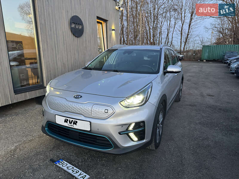 Внедорожник / Кроссовер Kia Niro 2019 в Тернополе фото 6 Внедорожник / Кроссовер Kia Niro 2019 в Тернополе