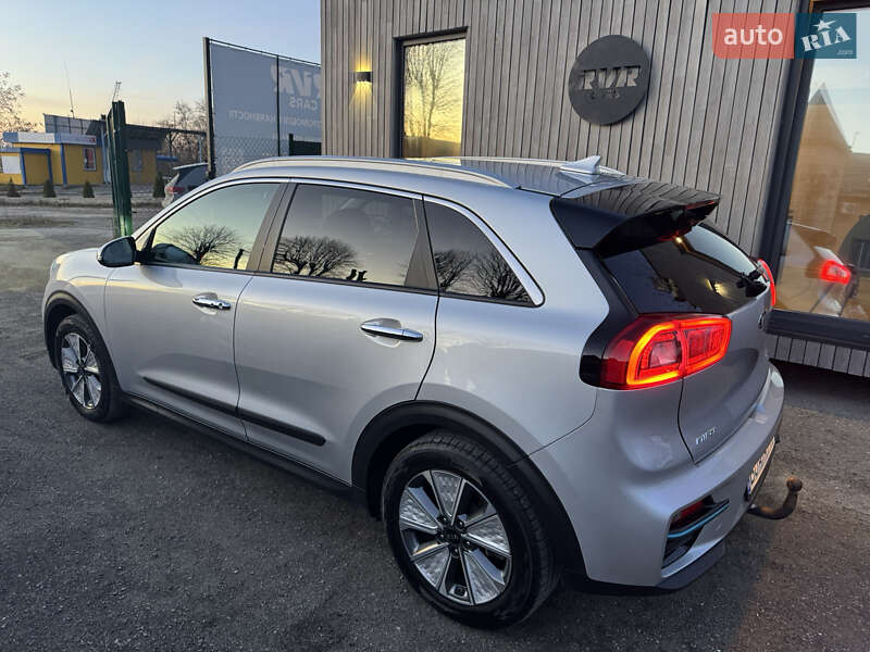 Внедорожник / Кроссовер Kia Niro 2019 в Тернополе фото 11 Внедорожник / Кроссовер Kia Niro 2019 в Тернополе