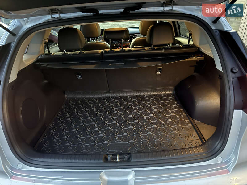 Внедорожник / Кроссовер Kia Niro 2019 в Тернополе фото 17 Внедорожник / Кроссовер Kia Niro 2019 в Тернополе