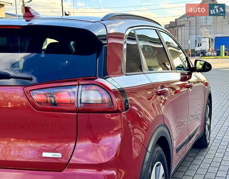 Внедорожник / Кроссовер Kia Niro 2017 в Житомире фото 13 Внедорожник / Кроссовер Kia Niro 2017 в Житомире