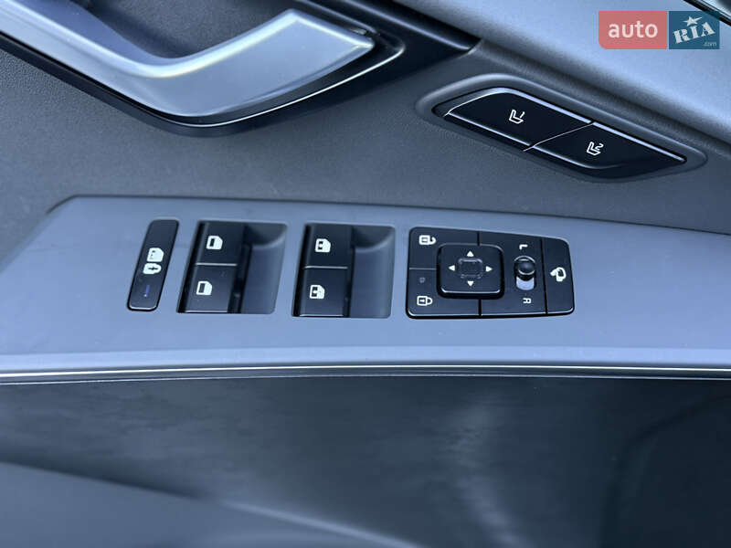 Внедорожник / Кроссовер Kia Niro 2023 в Дрогобыче фото 55 Внедорожник / Кроссовер Kia Niro 2023 в Дрогобыче