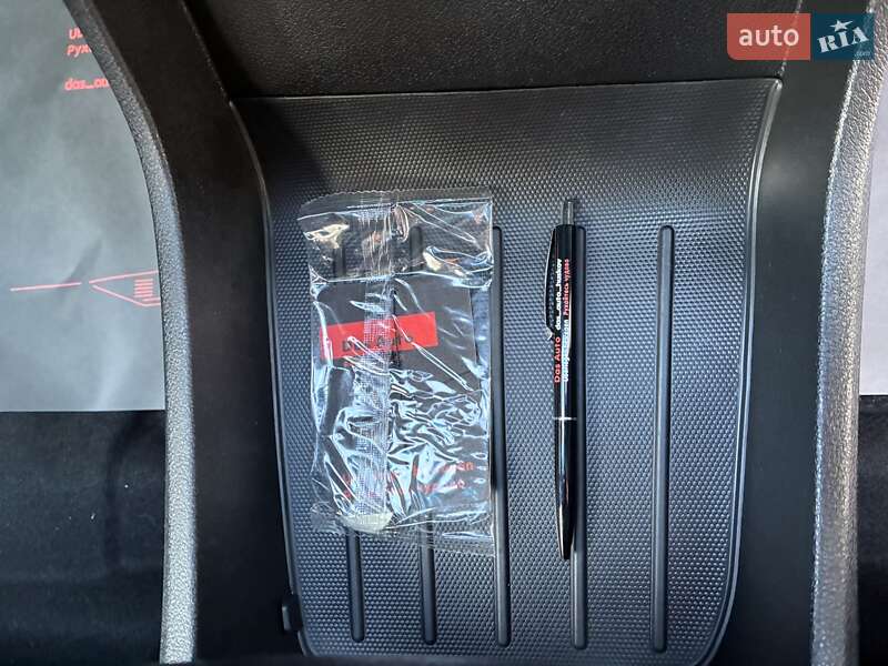 Внедорожник / Кроссовер Kia Niro 2020 в Киеве фото 72 Внедорожник / Кроссовер Kia Niro 2020 в Киеве