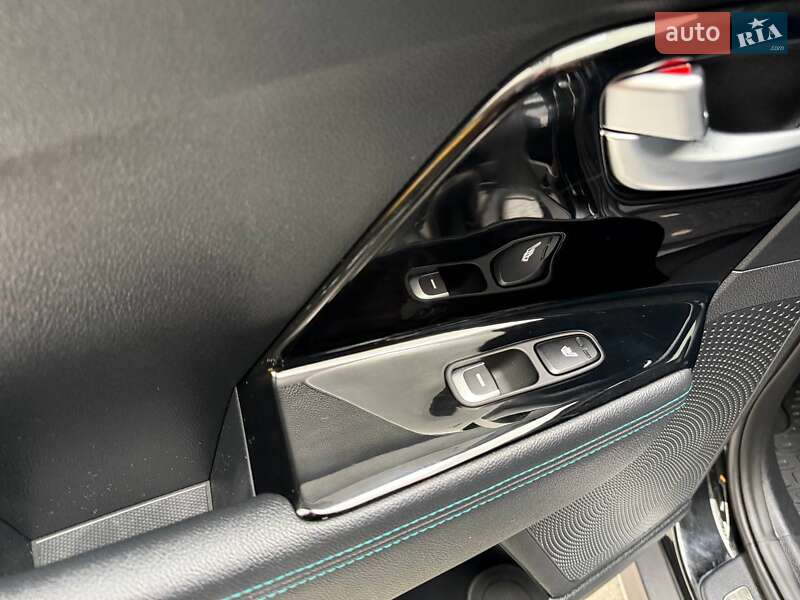 Внедорожник / Кроссовер Kia Niro 2020 в Киеве фото 16 Внедорожник / Кроссовер Kia Niro 2020 в Киеве