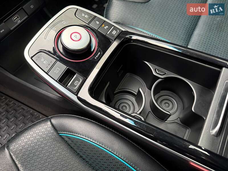 Внедорожник / Кроссовер Kia Niro 2020 в Киеве фото 31 Внедорожник / Кроссовер Kia Niro 2020 в Киеве