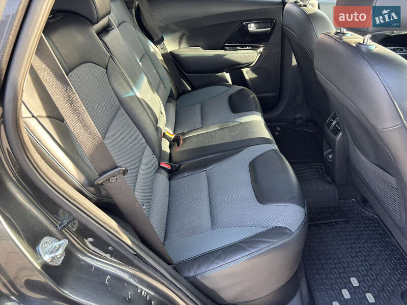 Внедорожник / Кроссовер Kia Niro 2021 в Киеве