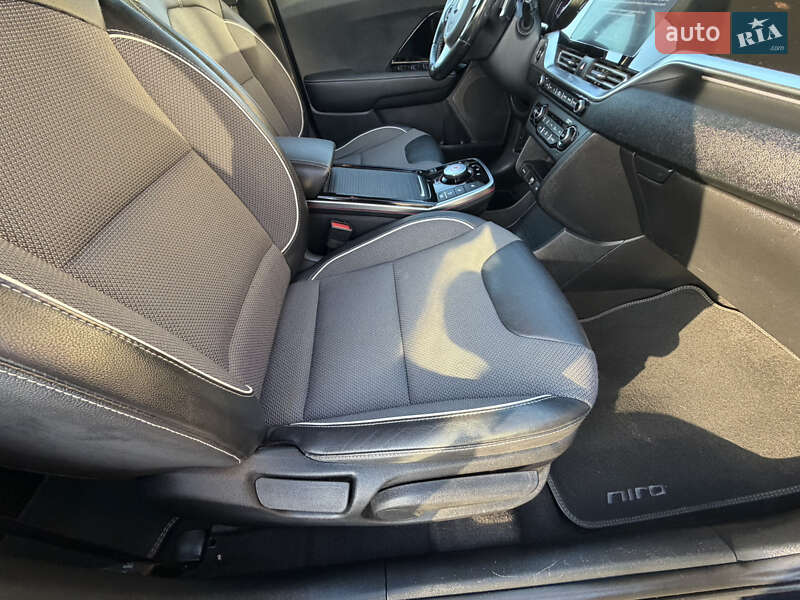 Внедорожник / Кроссовер Kia Niro 2020 в Тернополе