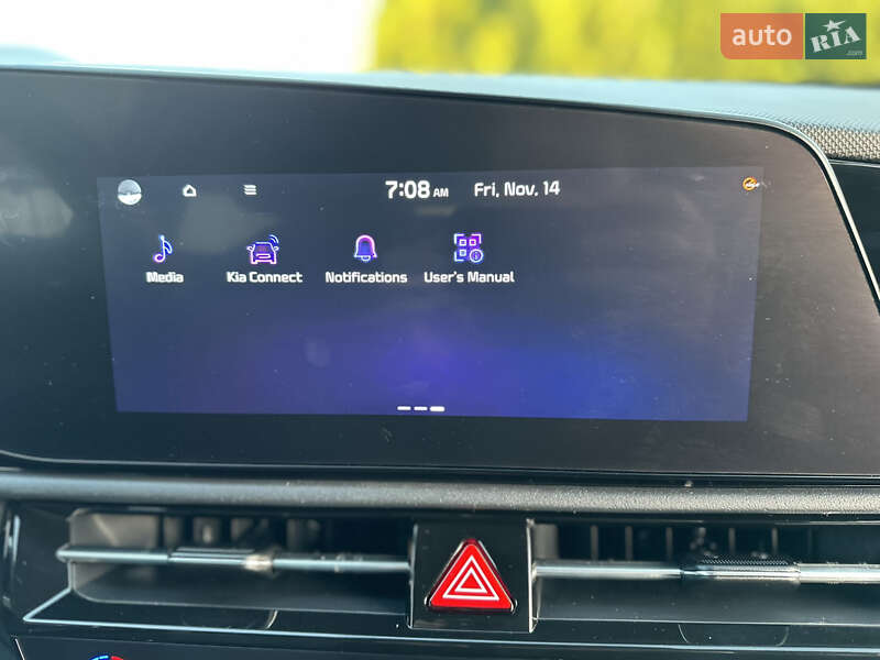 Внедорожник / Кроссовер Kia Niro 2024 в Дрогобыче