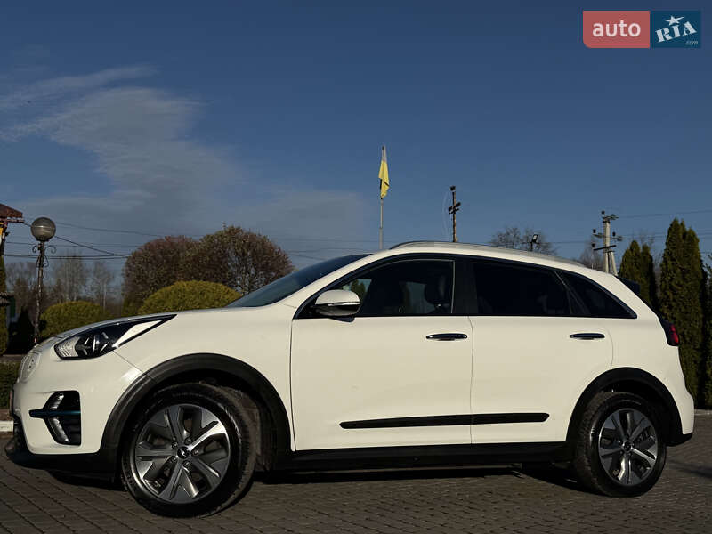 Внедорожник / Кроссовер Kia Niro 2022 в Трускавце