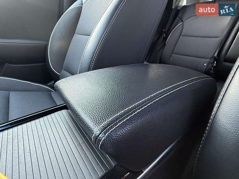 Внедорожник / Кроссовер Kia Niro 2022 в Трускавце