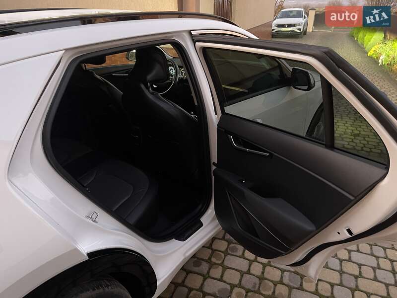 Позашляховик / Кросовер Kia Niro 2022 в Львові фото 45 Позашляховик / Кросовер Kia Niro 2022 в Львові