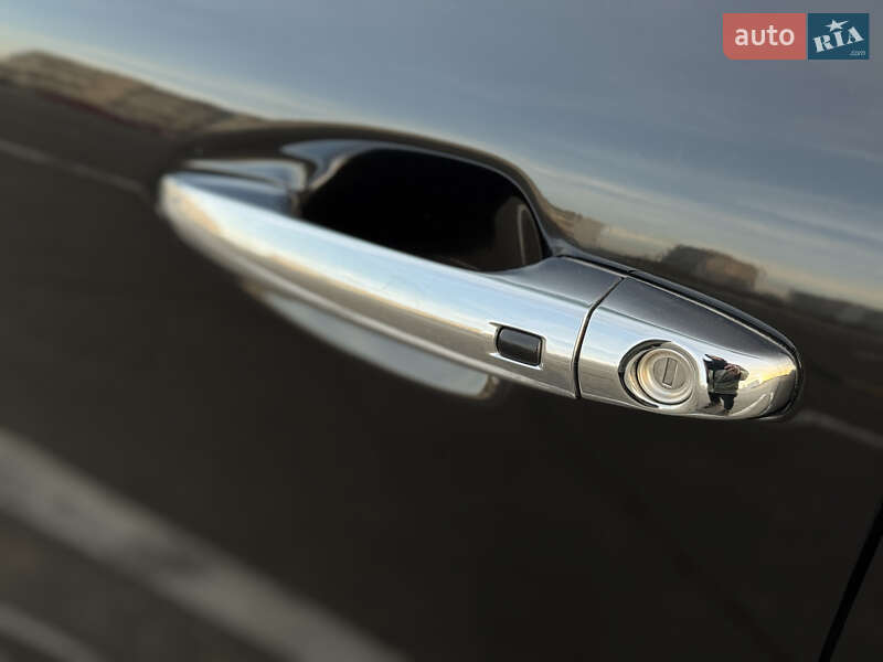 Внедорожник / Кроссовер Kia Niro 2021 в Киеве