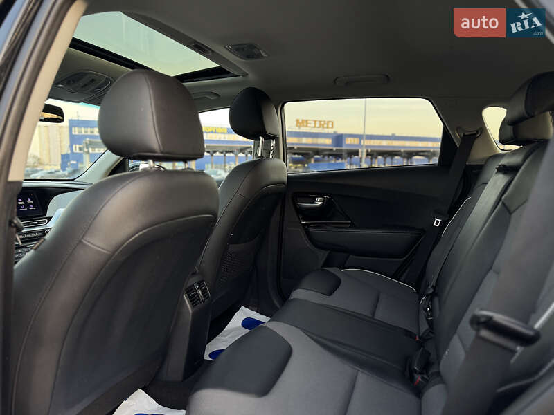 Внедорожник / Кроссовер Kia Niro 2021 в Киеве