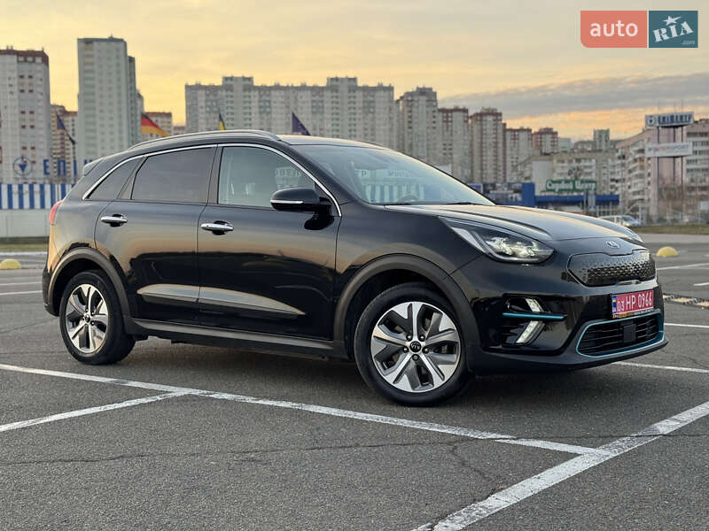 Внедорожник / Кроссовер Kia Niro 2021 в Киеве