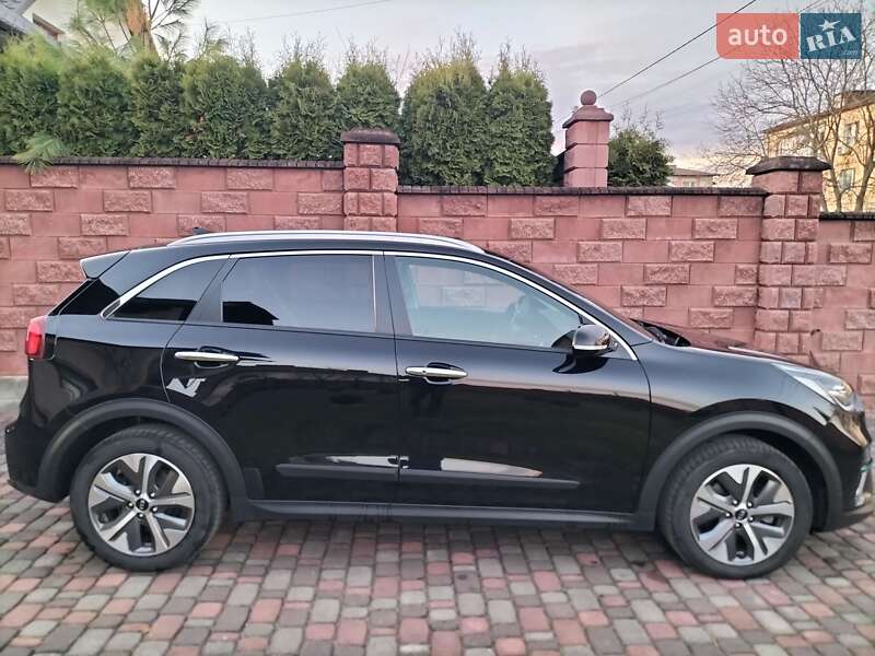 Позашляховик / Кросовер Kia Niro 2020 в Рівному фото 10 Позашляховик / Кросовер Kia Niro 2020 в Рівному