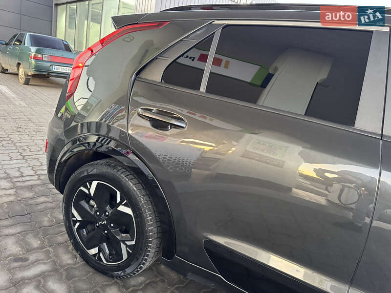 Внедорожник / Кроссовер Kia Niro 2024 в Дрогобыче