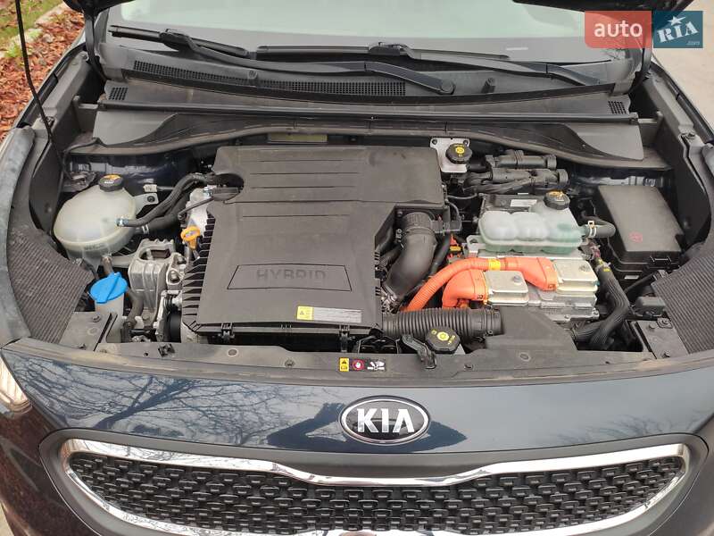 Позашляховик / Кросовер Kia Niro 2017 в Звягелі