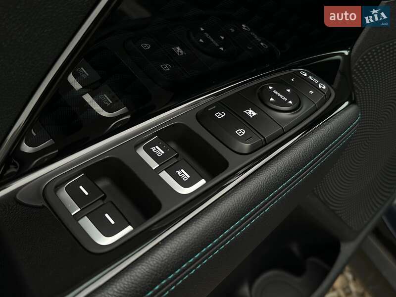 Позашляховик / Кросовер Kia Niro 2022 в Львові