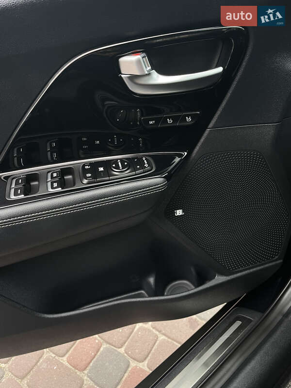 Позашляховик / Кросовер Kia Niro 2019 в Львові