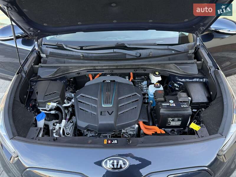 Внедорожник / Кроссовер Kia Niro 2020 в Дрогобыче