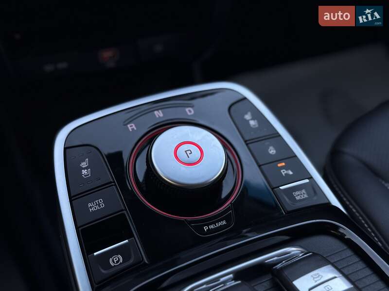 Внедорожник / Кроссовер Kia Niro 2020 в Дрогобыче