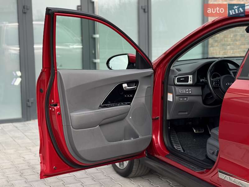 Внедорожник / Кроссовер Kia Niro 2019 в Тернополе