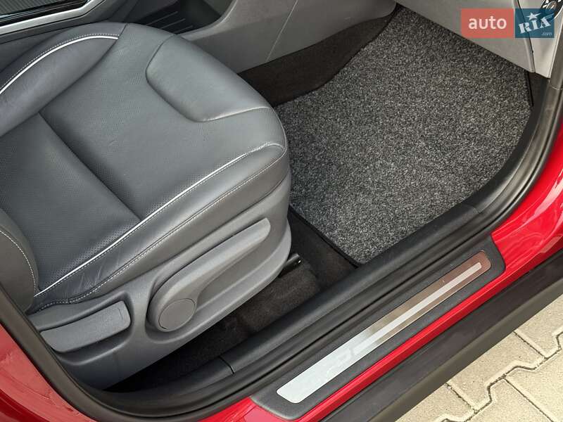 Внедорожник / Кроссовер Kia Niro 2019 в Тернополе