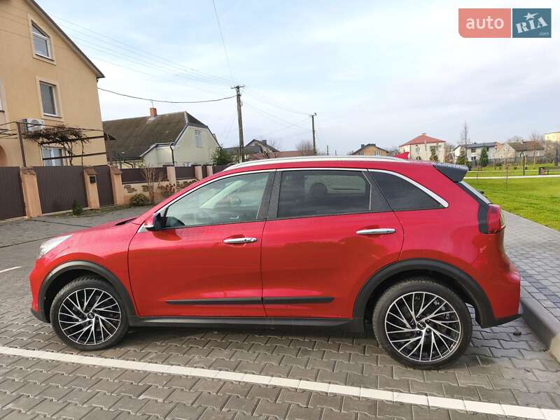 Позашляховик / Кросовер Kia Niro 2019 в Львові