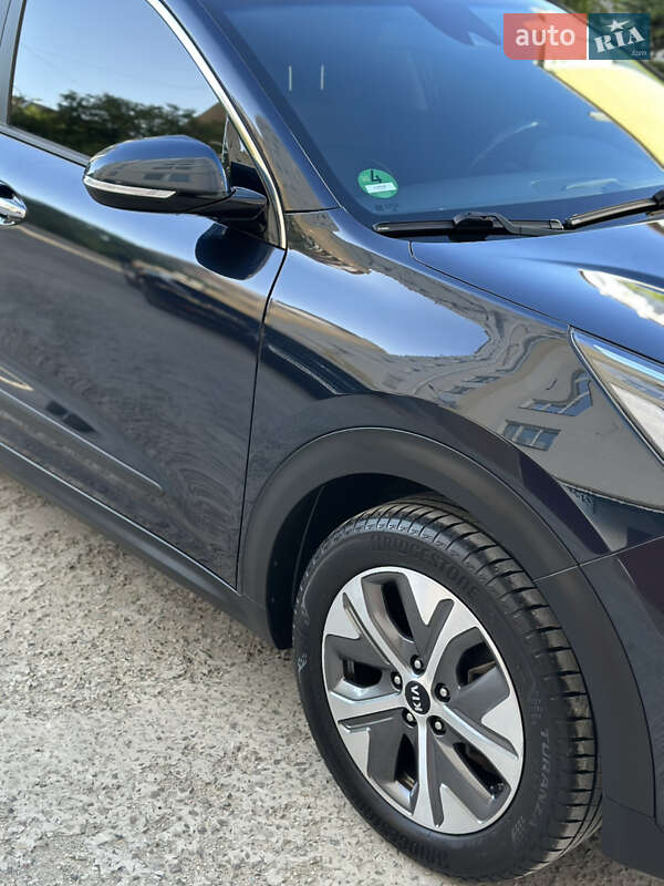 Внедорожник / Кроссовер Kia Niro 2019 в Ивано-Франковске