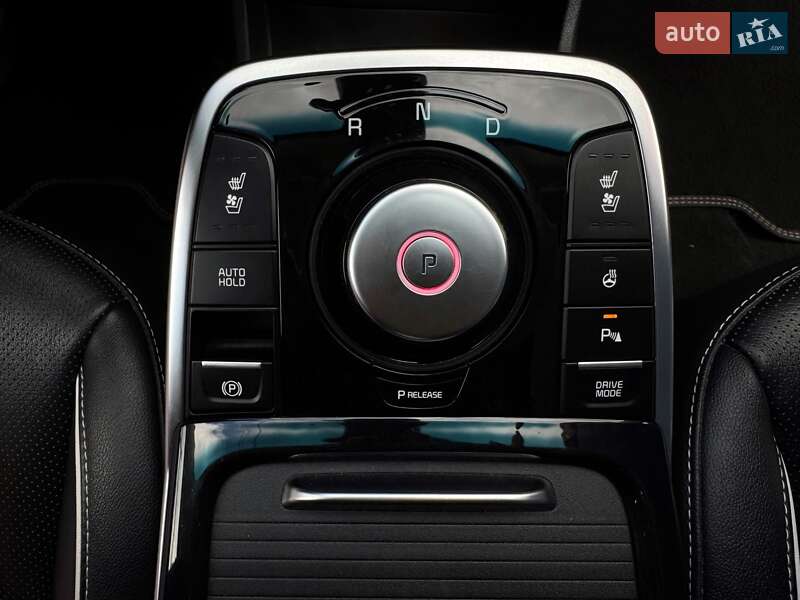 Внедорожник / Кроссовер Kia Niro 2020 в Львове