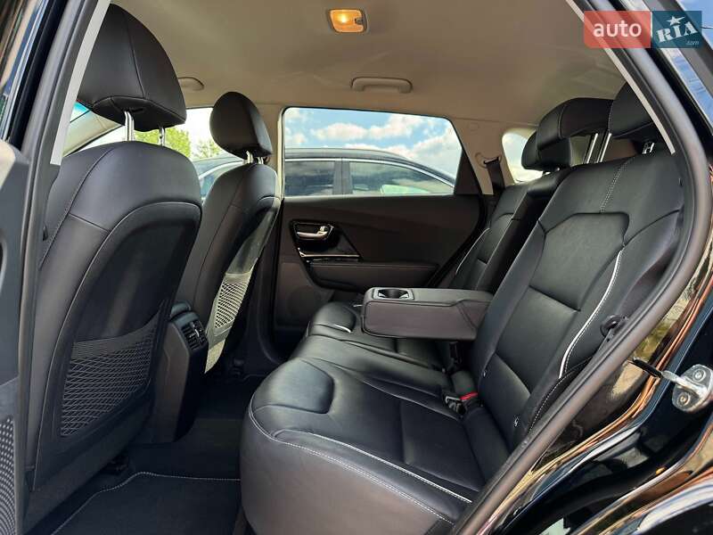 Внедорожник / Кроссовер Kia Niro 2020 в Львове