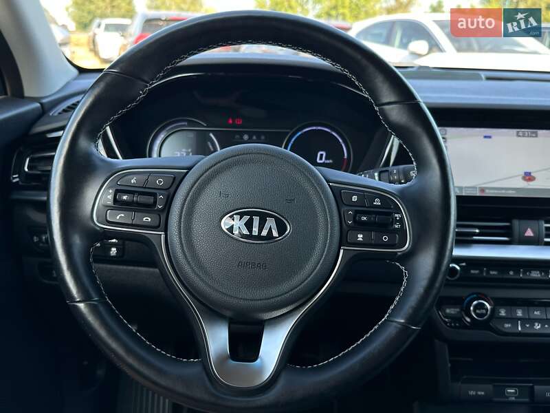 Внедорожник / Кроссовер Kia Niro 2020 в Львове