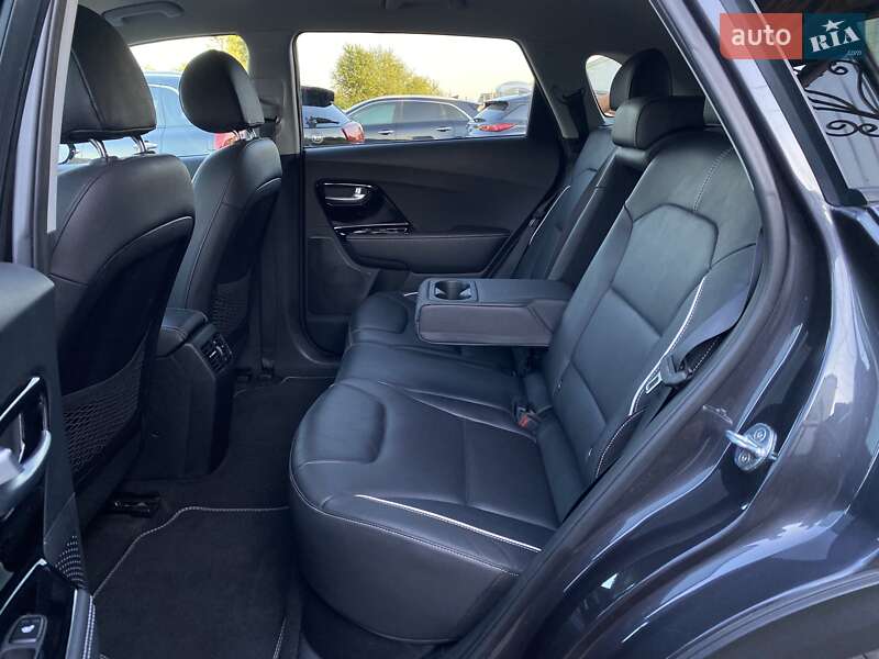 Внедорожник / Кроссовер Kia Niro 2020 в Львове