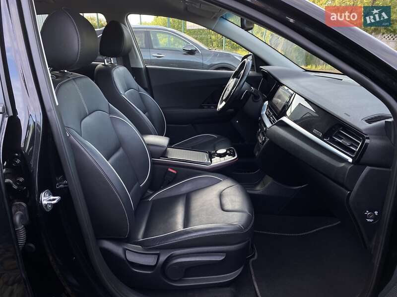 Внедорожник / Кроссовер Kia Niro 2020 в Львове