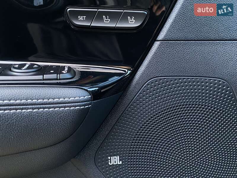 Внедорожник / Кроссовер Kia Niro 2020 в Львове