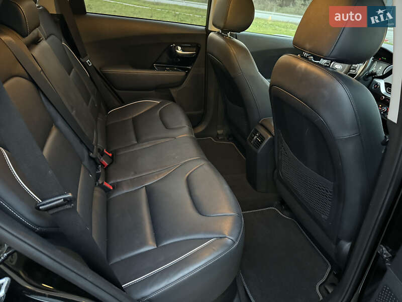 Внедорожник / Кроссовер Kia Niro 2021 в Тернополе