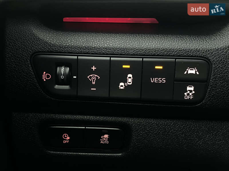 Внедорожник / Кроссовер Kia Niro 2020 в Львове