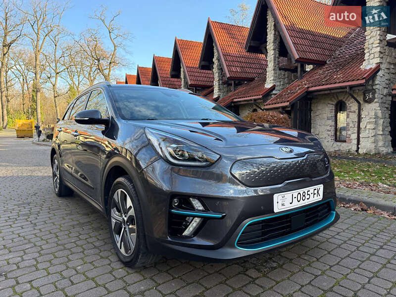 Внедорожник / Кроссовер Kia Niro 2020 в Львове